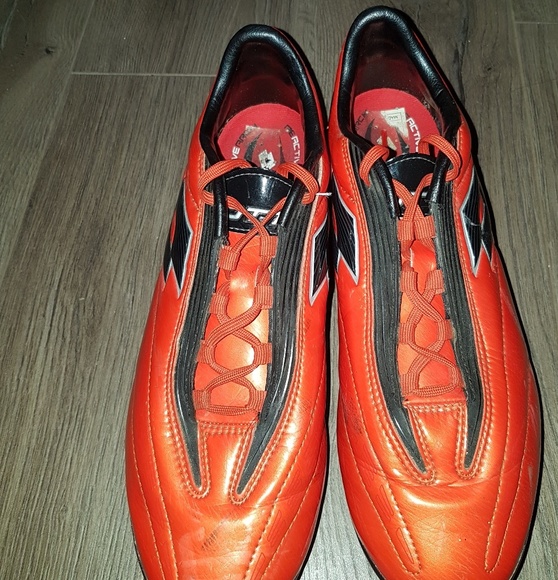 Soccer Cleats - Picture 2 of 3